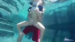 Kenzie Reeves - Sex Under Water Quickie