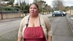 JacquieEtMichelTV Cleo 28 Years Old Administrative Assistant In Gennevilliers 08 01 2026