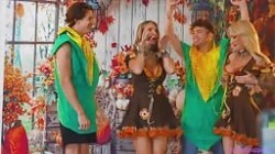 Gigi Dior, Kathryn Mae - Mom Pussy Makes A Perfect Thanksgiving 14 11 2025