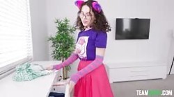 Satine Summers - How To Fuck a Jock: Wear His Stepmom's Lingerie 26 11 2025